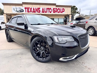 Image for 2018 Chrysler 300 Touring ID: 7089867