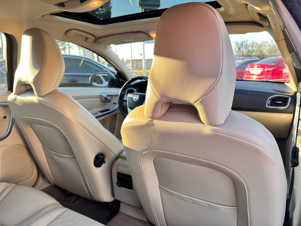 2012 Volvo S60 Image 18