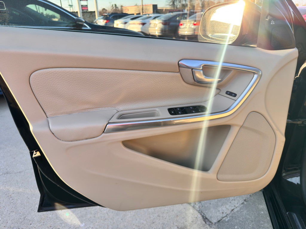 2012 Volvo S60 Image 25