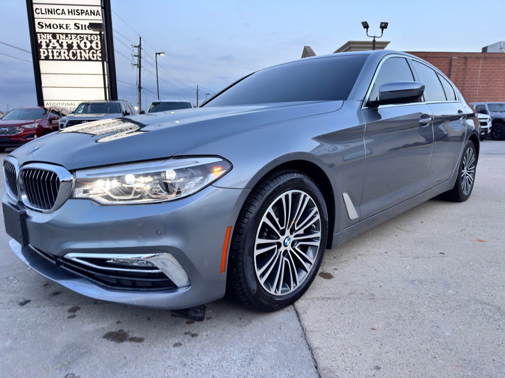 2017 BMW 5 Series Image 6