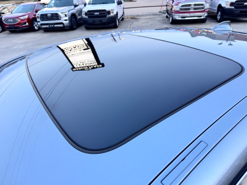 2017 BMW 5 Series Image 14