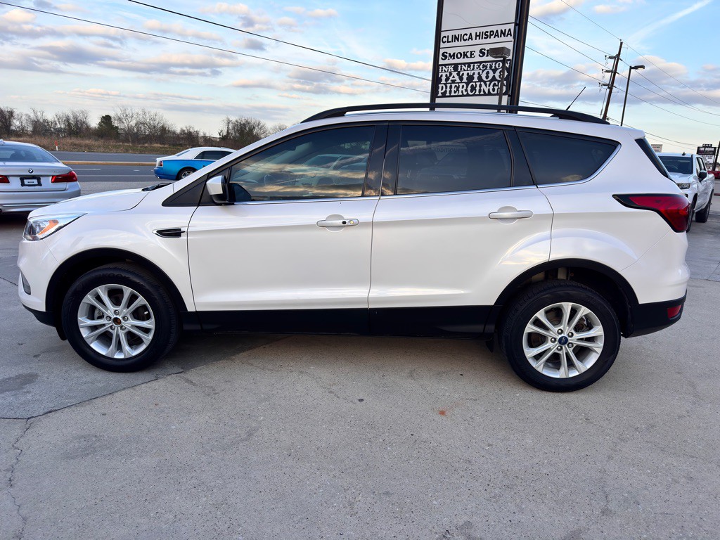 2019 Ford Escape Image 8