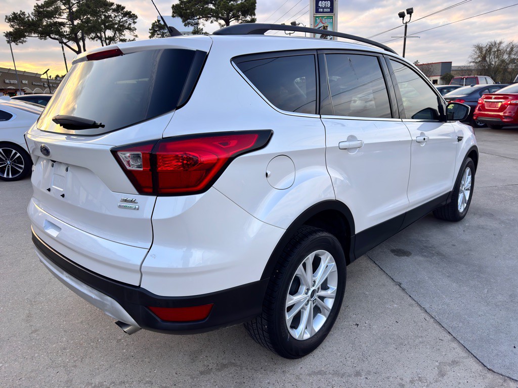 2019 Ford Escape Image 11