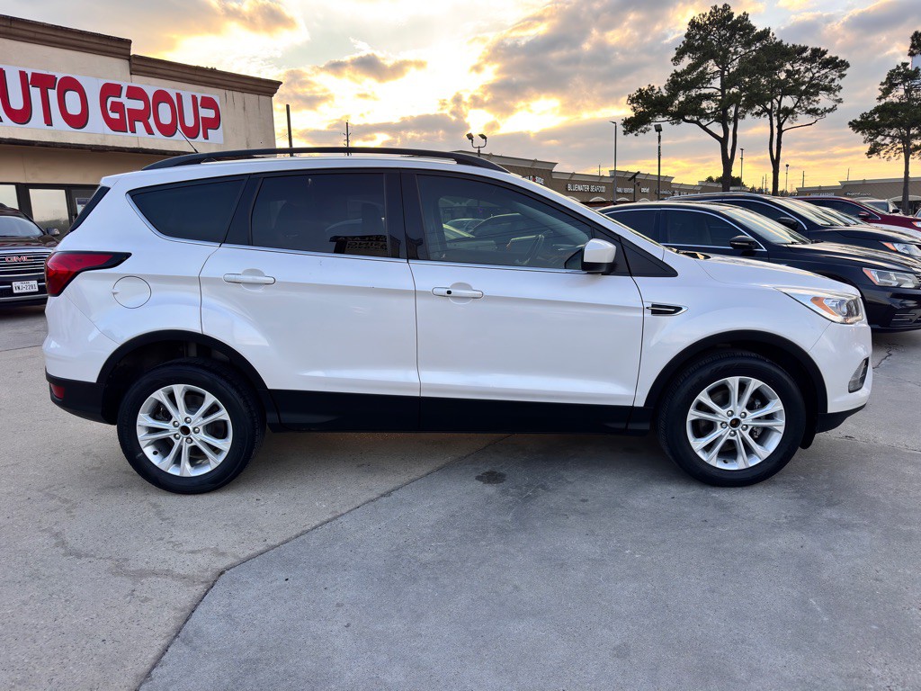 2019 Ford Escape Image 12