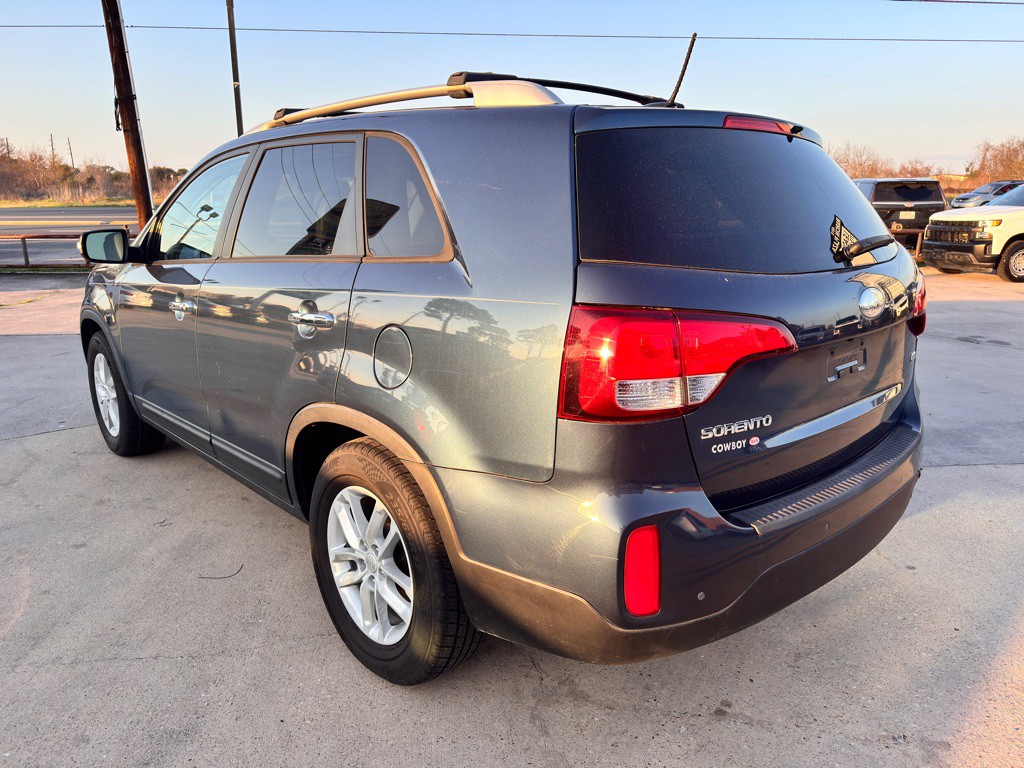 2014 Kia Sorento Image 8