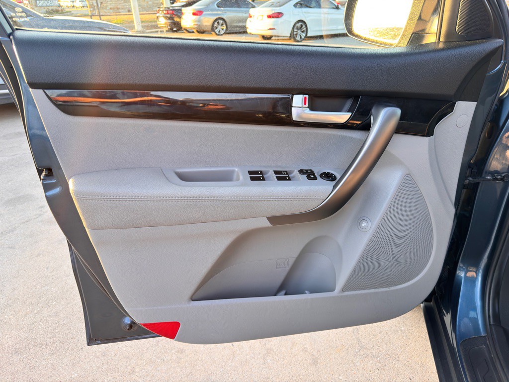 2014 Kia Sorento Image 22