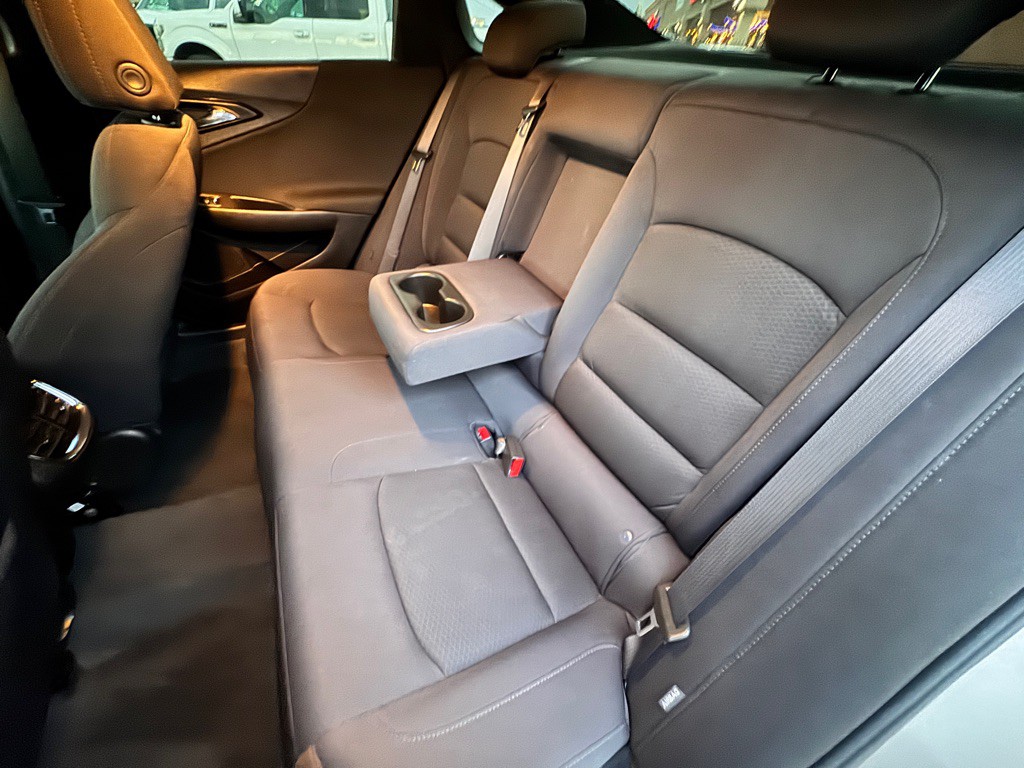 2022 Chevrolet Malibu Image 13