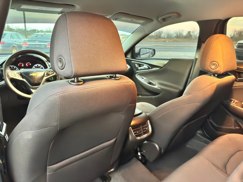 2022 Chevrolet Malibu Image 14