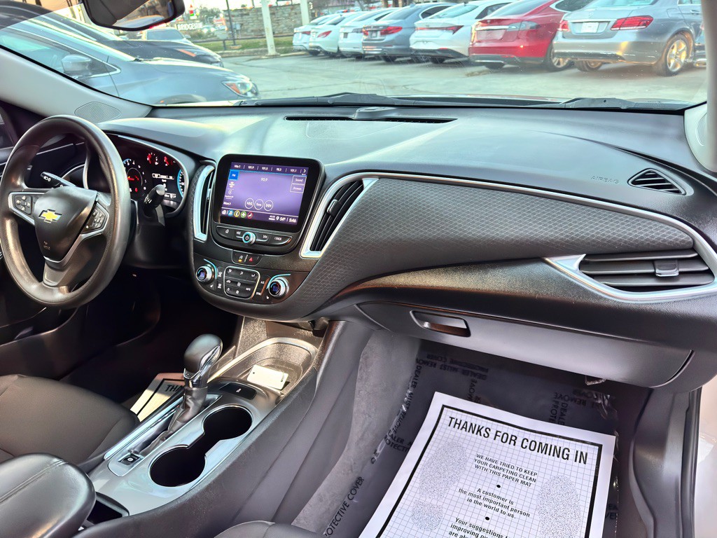 2022 Chevrolet Malibu Image 20