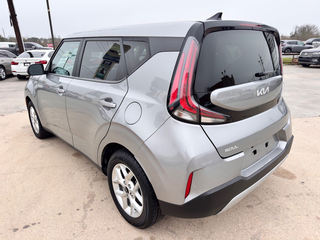 2023 Kia Soul Image 9