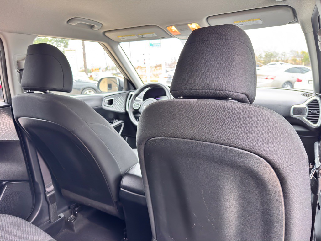 2023 Kia Soul Image 17