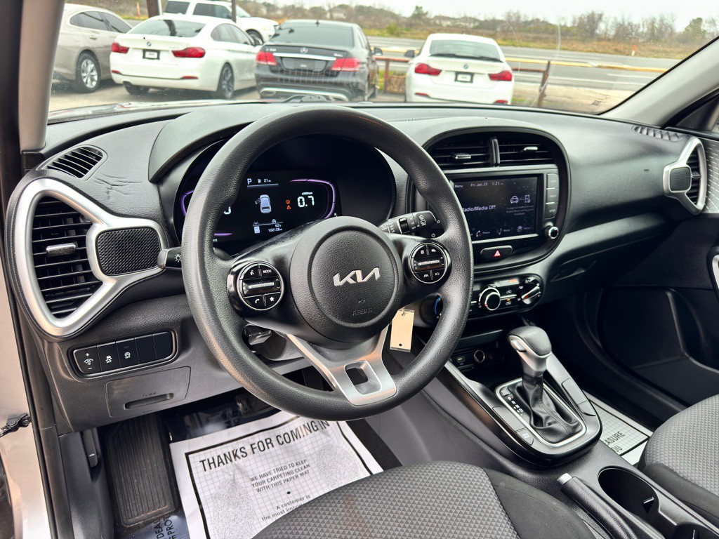 2023 Kia Soul Image 23