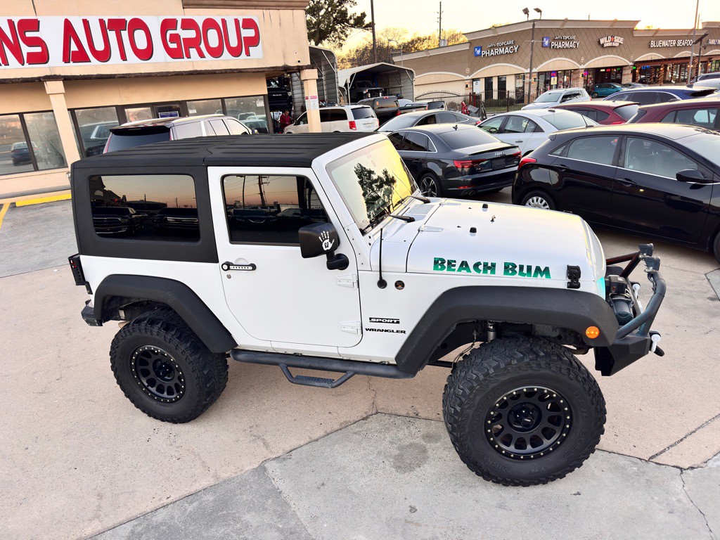 2017 Jeep Wrangler Image 3