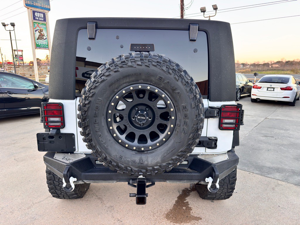 2017 Jeep Wrangler Image 10