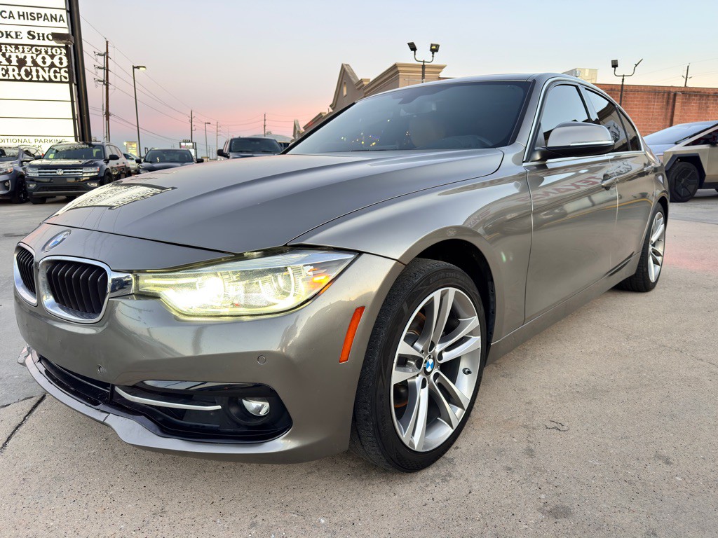 2018 BMW 3 Series Image 6