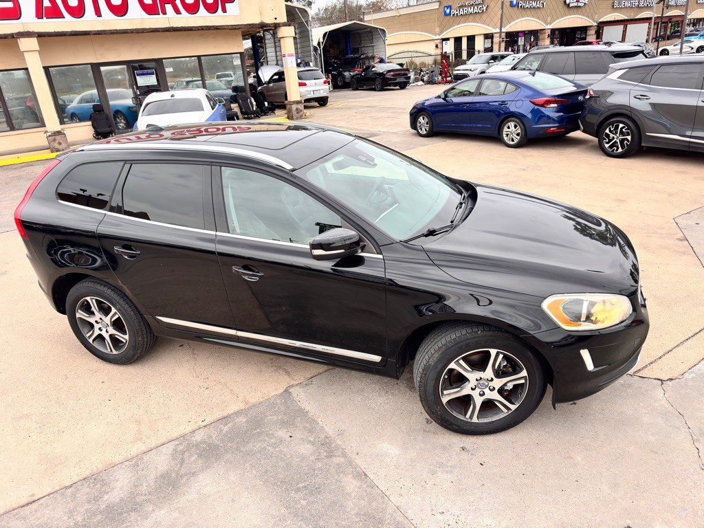 2015 Volvo XC60 Image 3