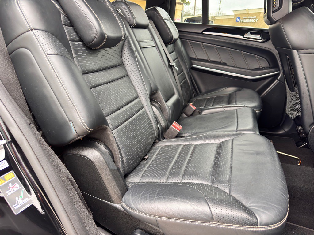 2013 Mercedes-Benz GL-Class Image 19