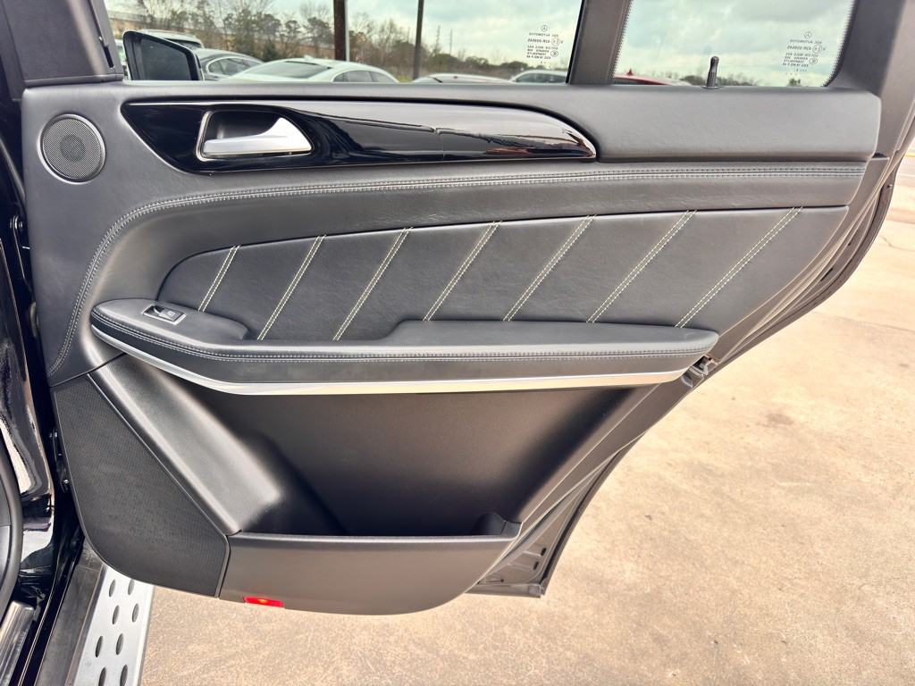 2013 Mercedes-Benz GL-Class Image 21