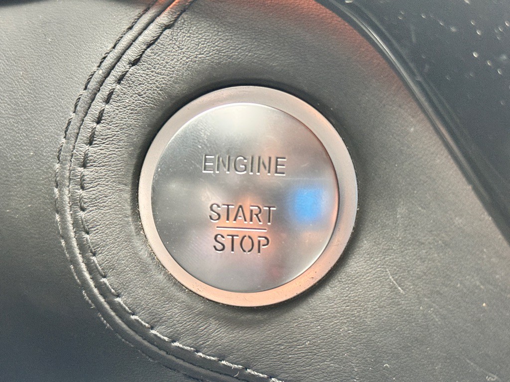 2013 Mercedes-Benz GL-Class Image 33