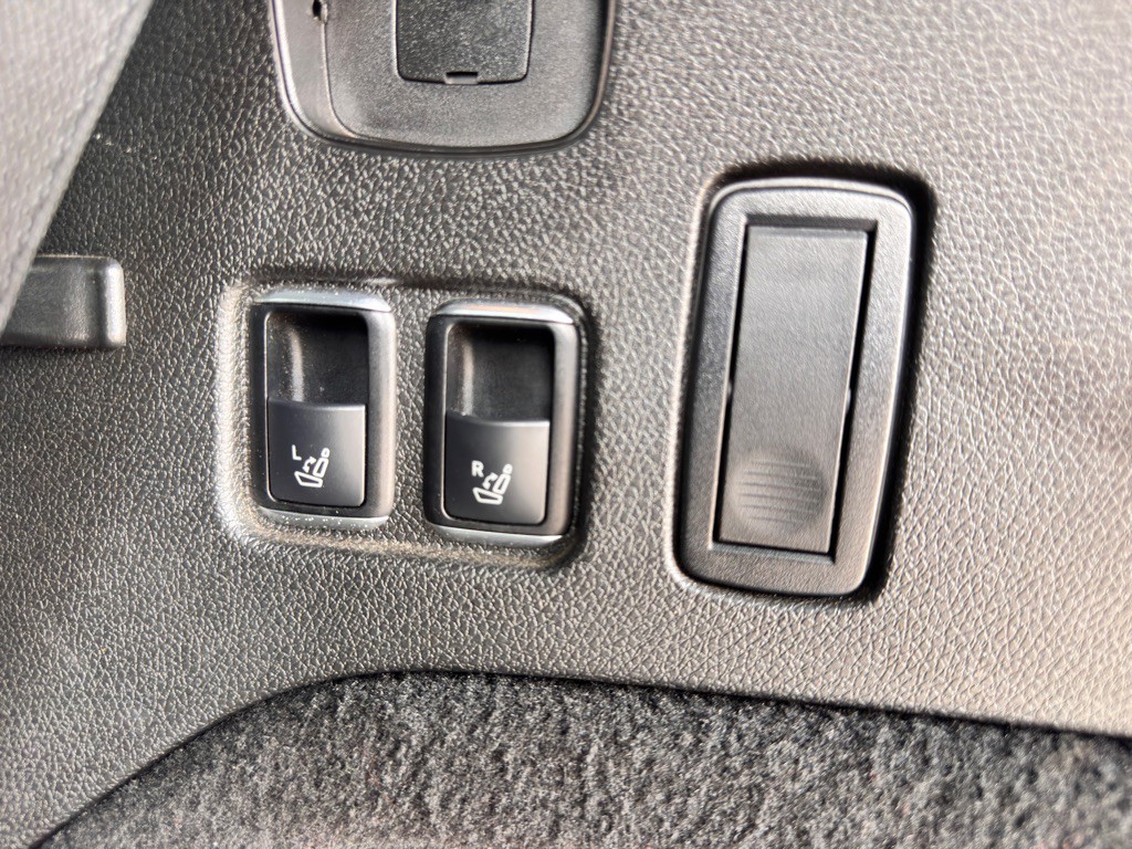 2013 Mercedes-Benz GL-Class Image 39