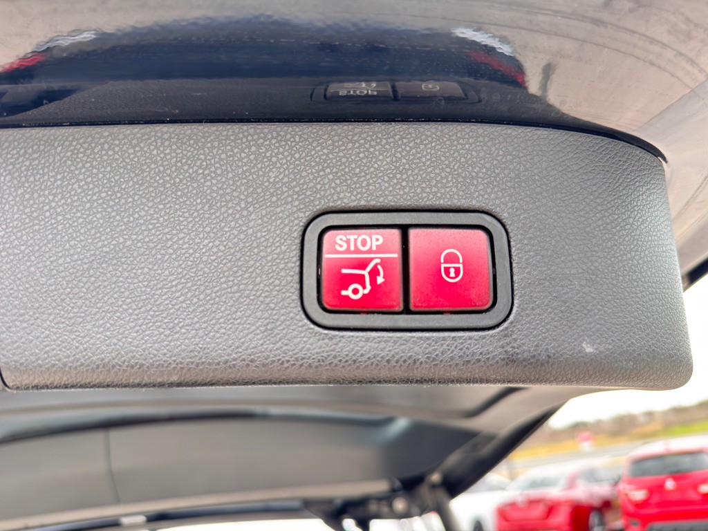 2013 Mercedes-Benz GL-Class Image 40