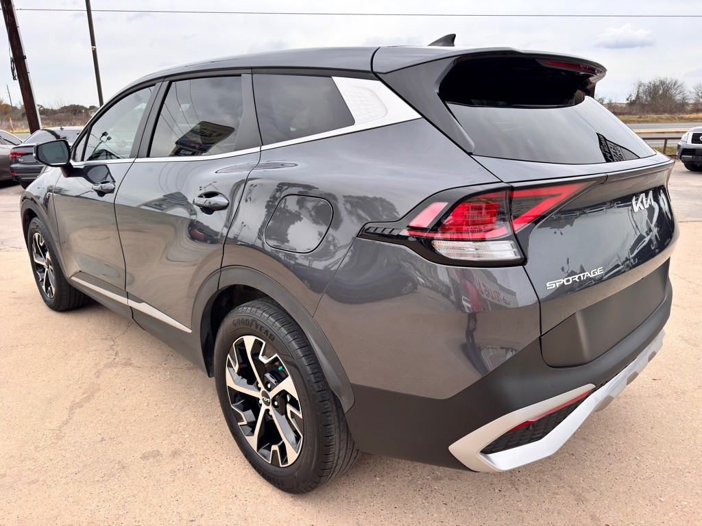 2024 Kia Sportage Image 8