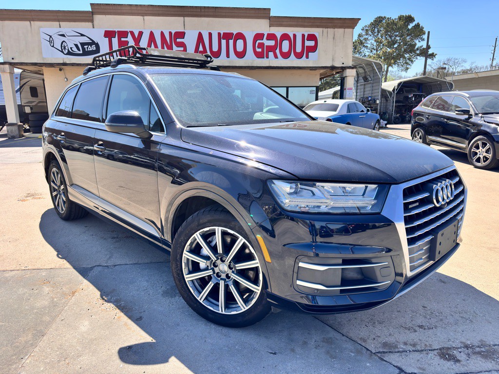 2017 Audi Q7 Image 1