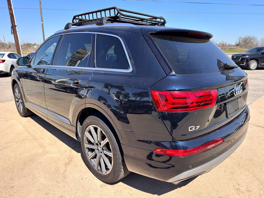 2017 Audi Q7 Image 8