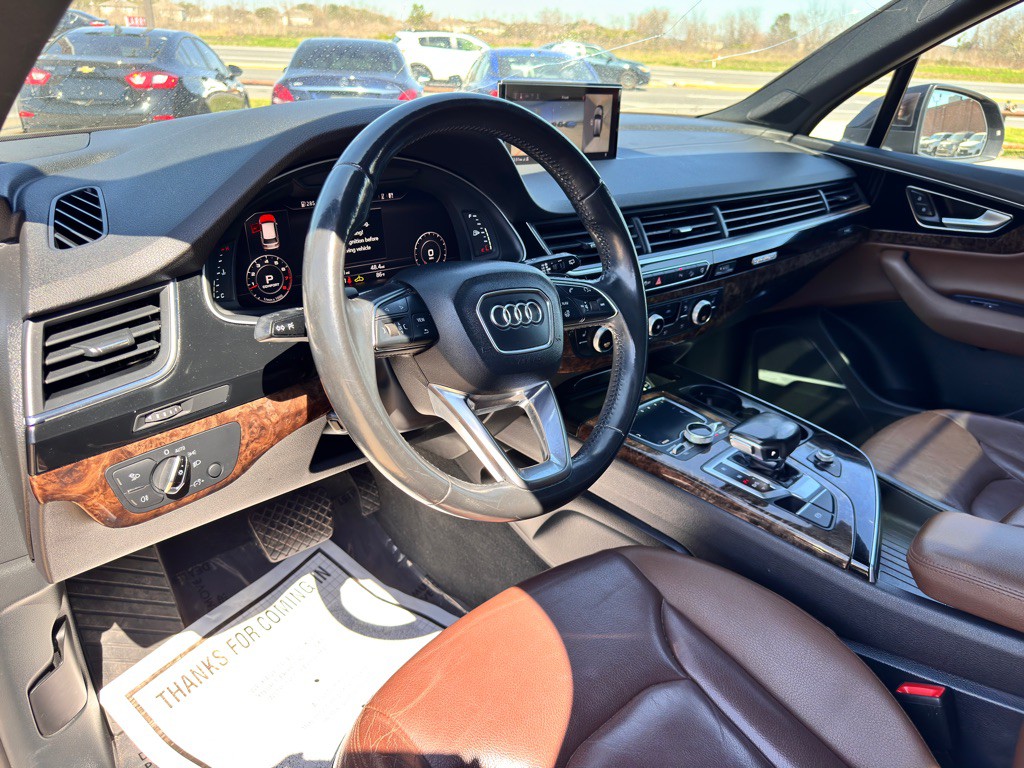 2017 Audi Q7 Image 25