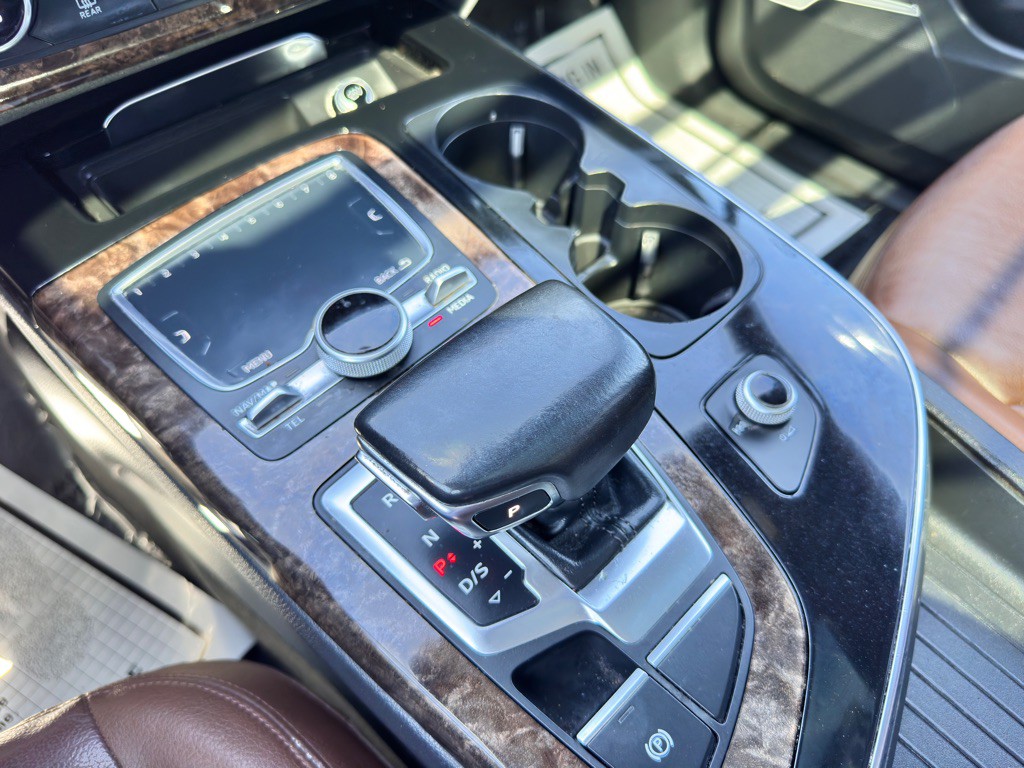 2017 Audi Q7 Image 31