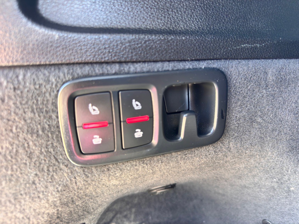 2017 Audi Q7 Image 36