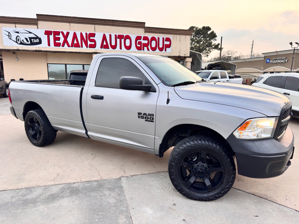 2019 RAM 1500 Image 2