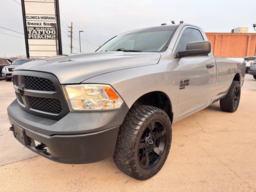 2019 RAM 1500 Image 6