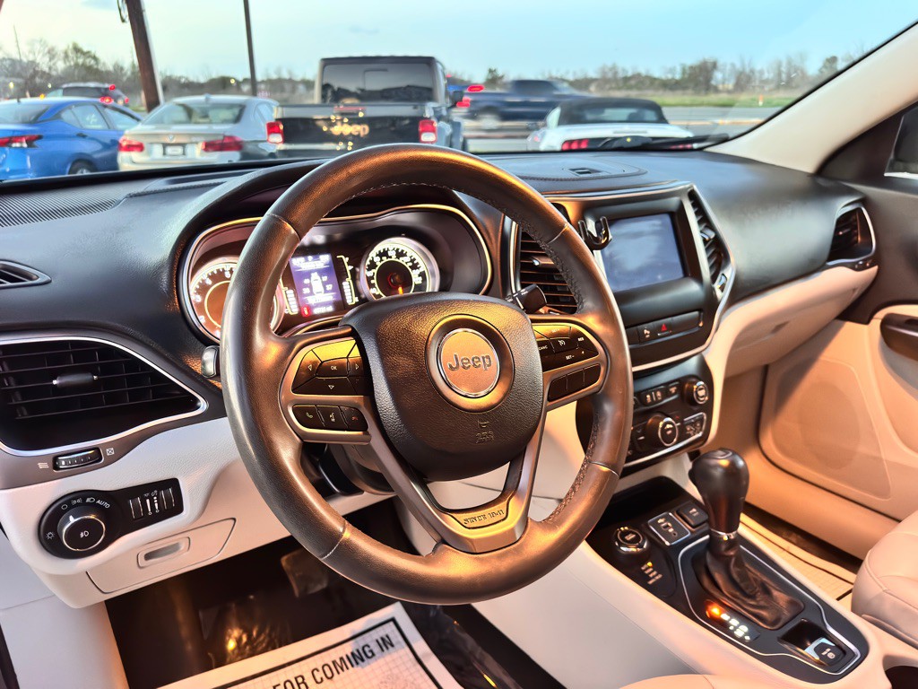 2020 Jeep Cherokee Image 23