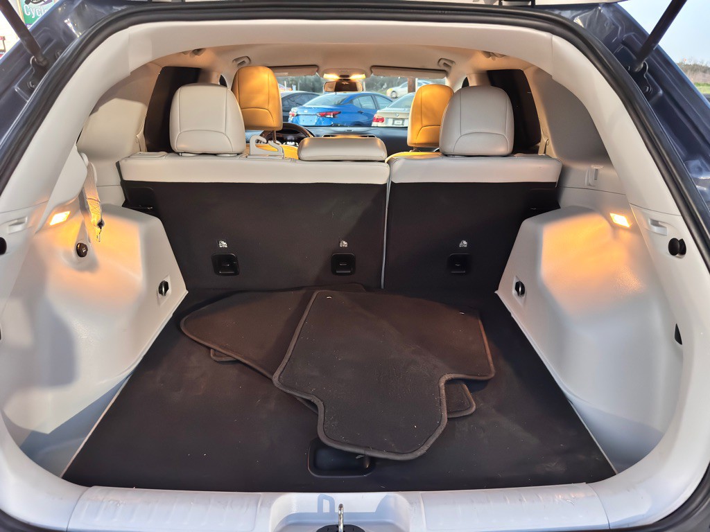 2020 Jeep Cherokee Image 32