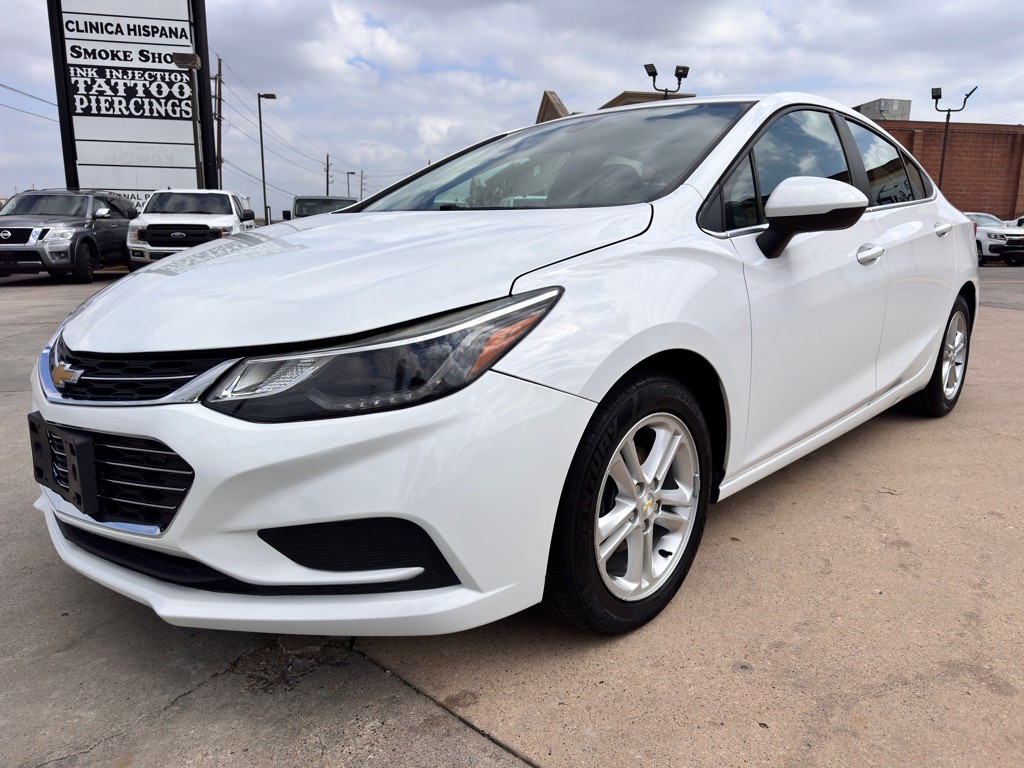 2017 Chevrolet Cruze Image 6