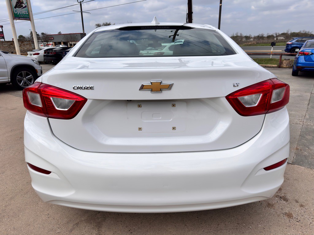 2017 Chevrolet Cruze Image 10