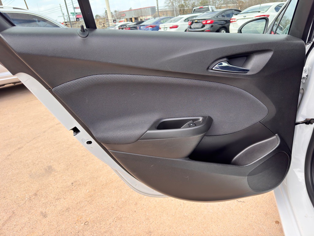 2017 Chevrolet Cruze Image 15