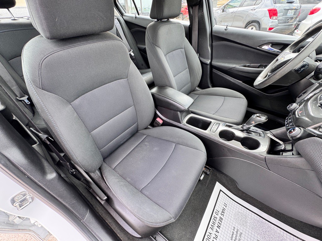 2017 Chevrolet Cruze Image 19