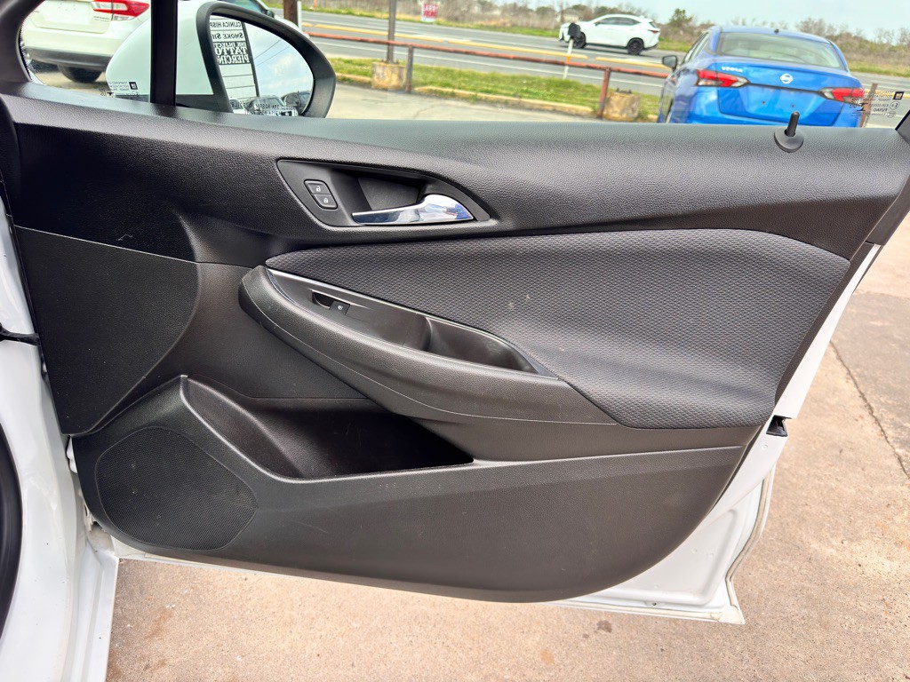 2017 Chevrolet Cruze Image 21