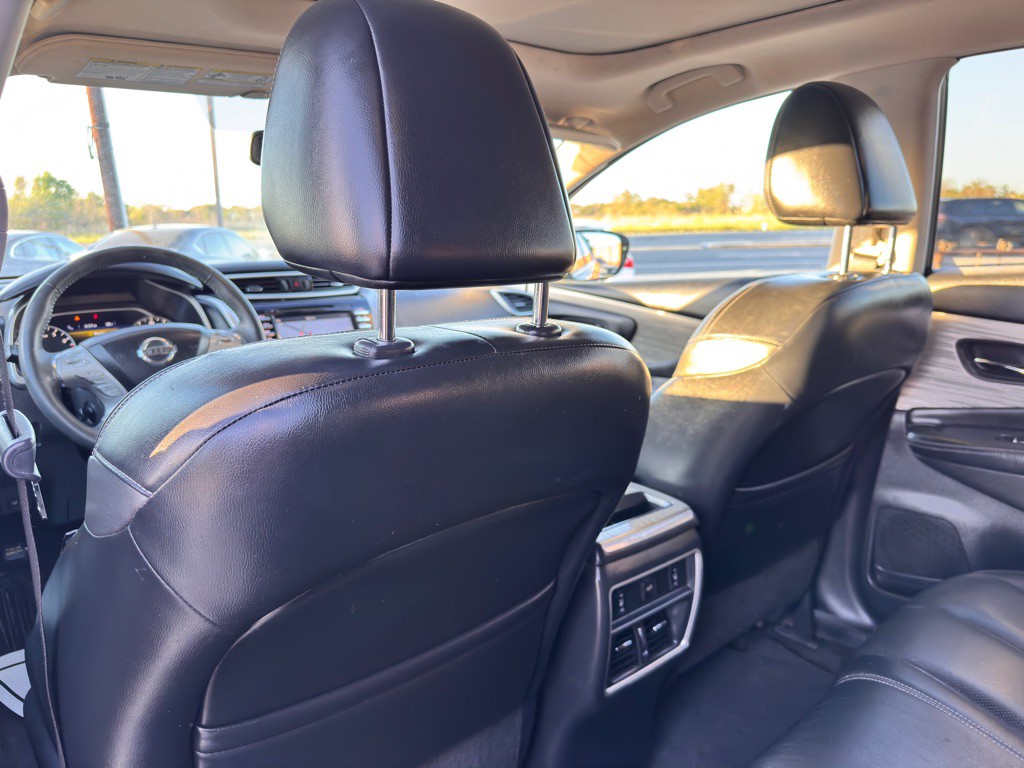 2015 Nissan Murano Image 16