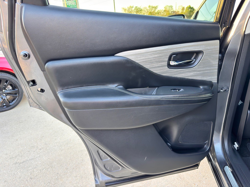 2015 Nissan Murano Image 17