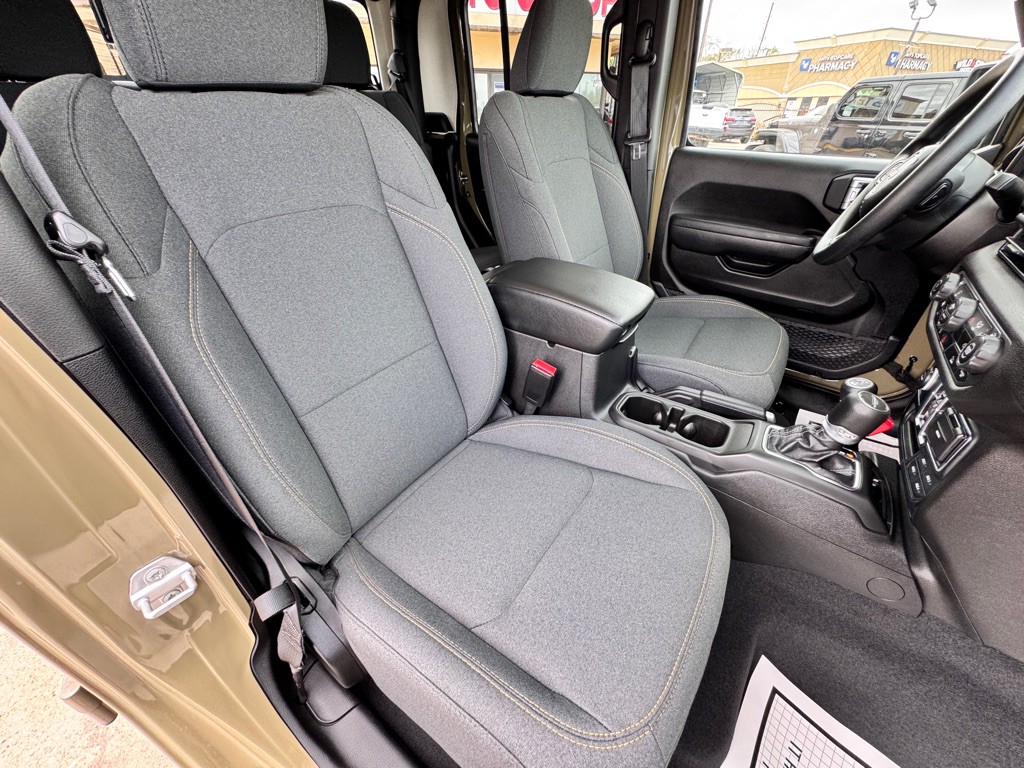 2025 Jeep Gladiator Image 20