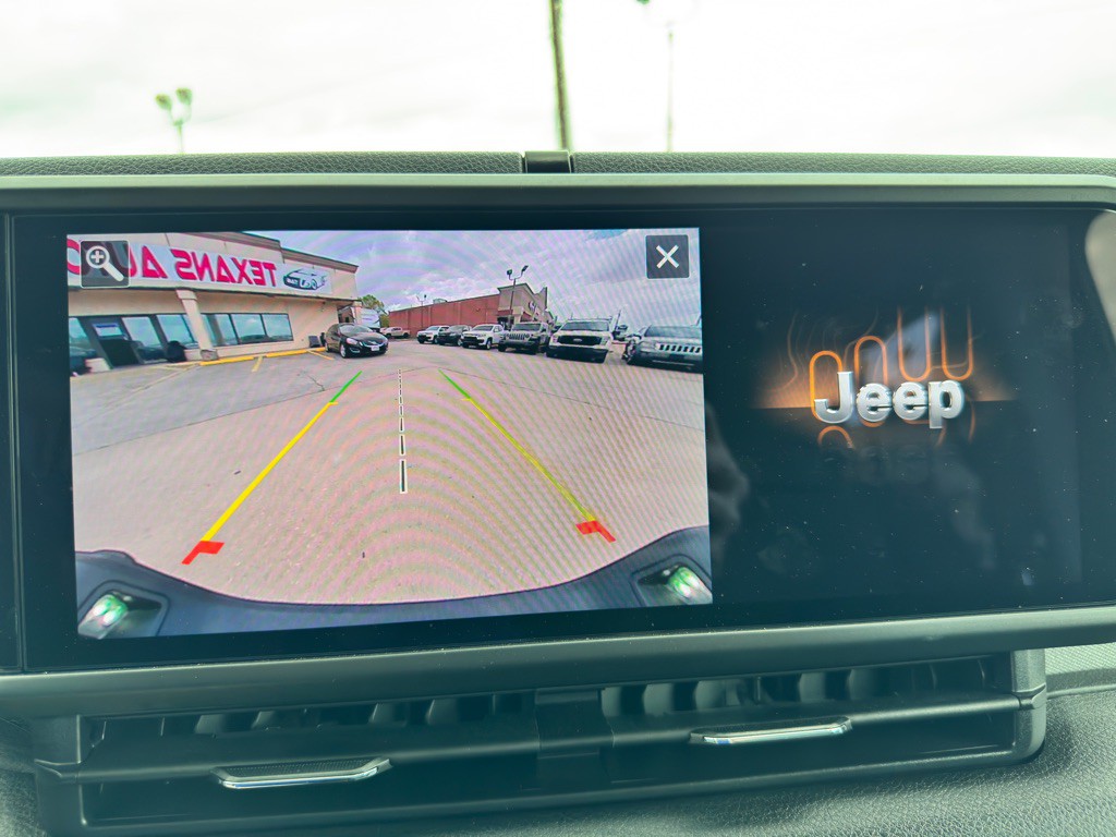 2025 Jeep Gladiator Image 30