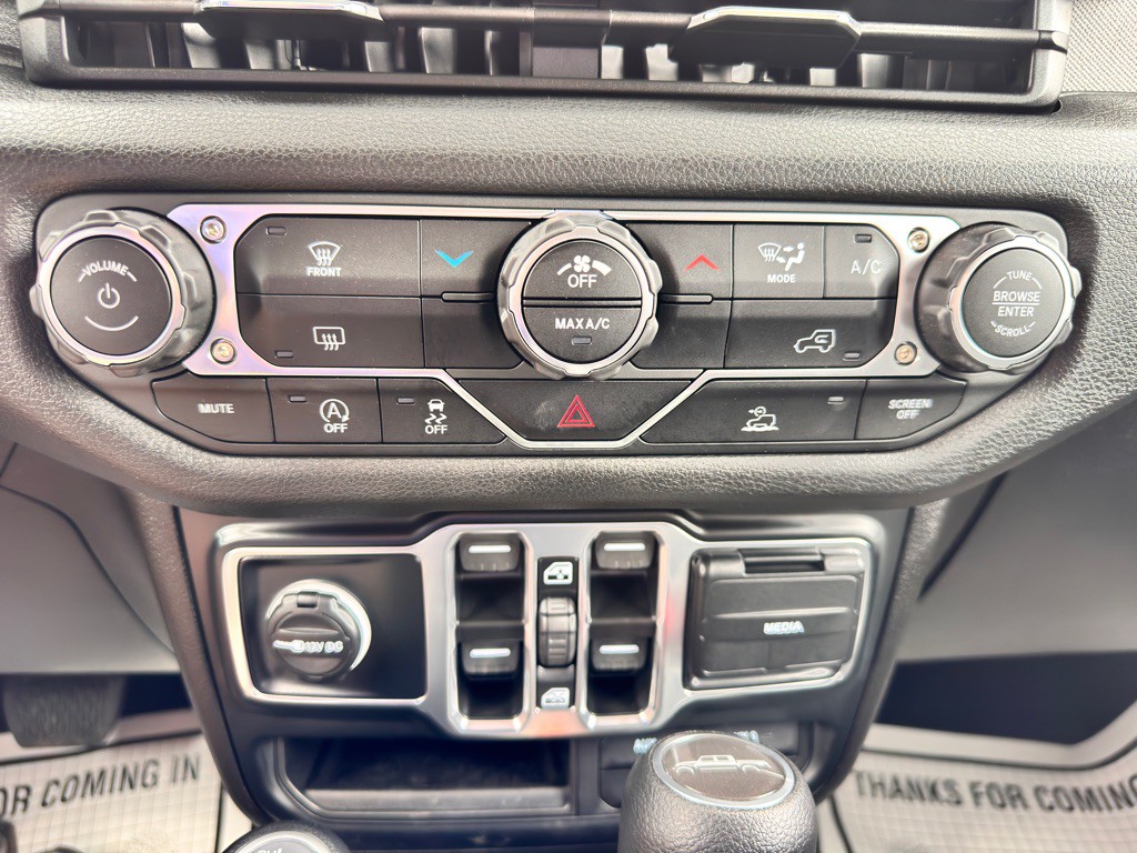 2025 Jeep Gladiator Image 31