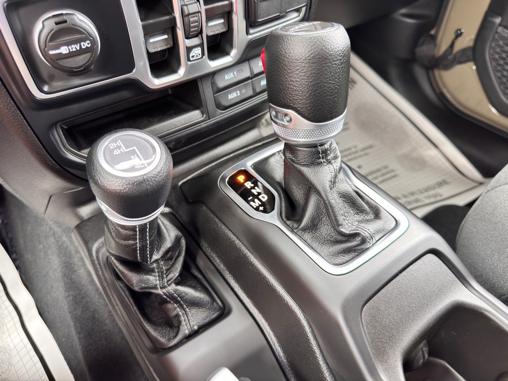 2025 Jeep Gladiator Image 32