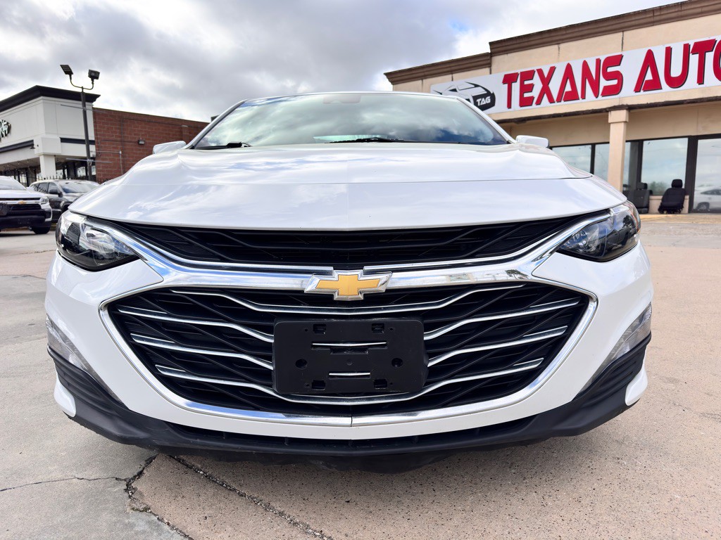 2024 Chevrolet Malibu Image 4