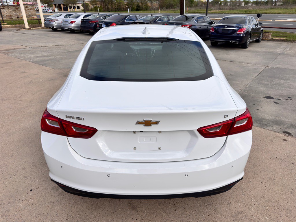 2024 Chevrolet Malibu Image 11