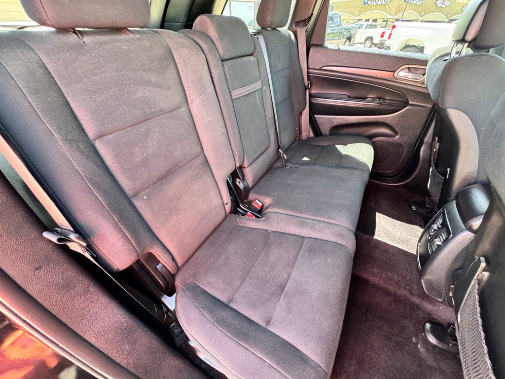 2017 Jeep Grand Cherokee Image 14