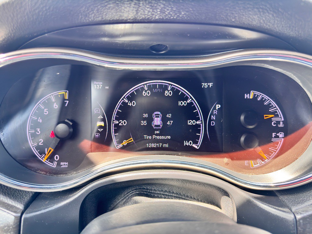 2017 Jeep Grand Cherokee Image 23